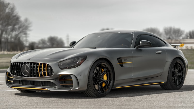 Aston Martin Valhalla: First Customer Cars Delivered